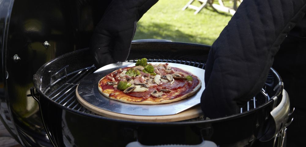 pierre à pizza weber barbecue